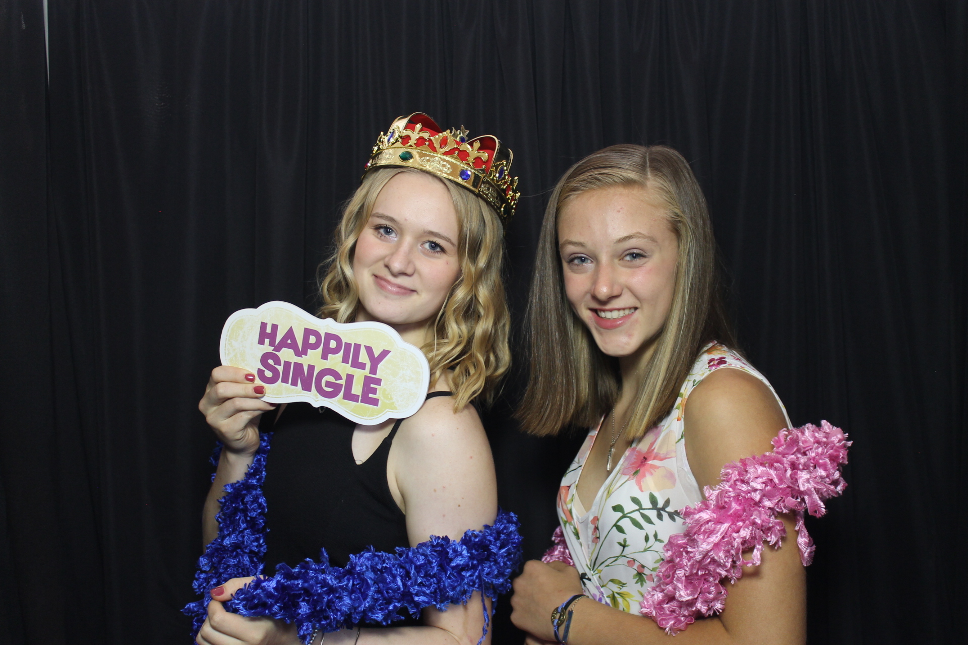 Brett Rose Wedding | View more photos from the event at gallery.photoboothcincy.com/u/PhotoBoothCincy/Brett-Rose-Wedding